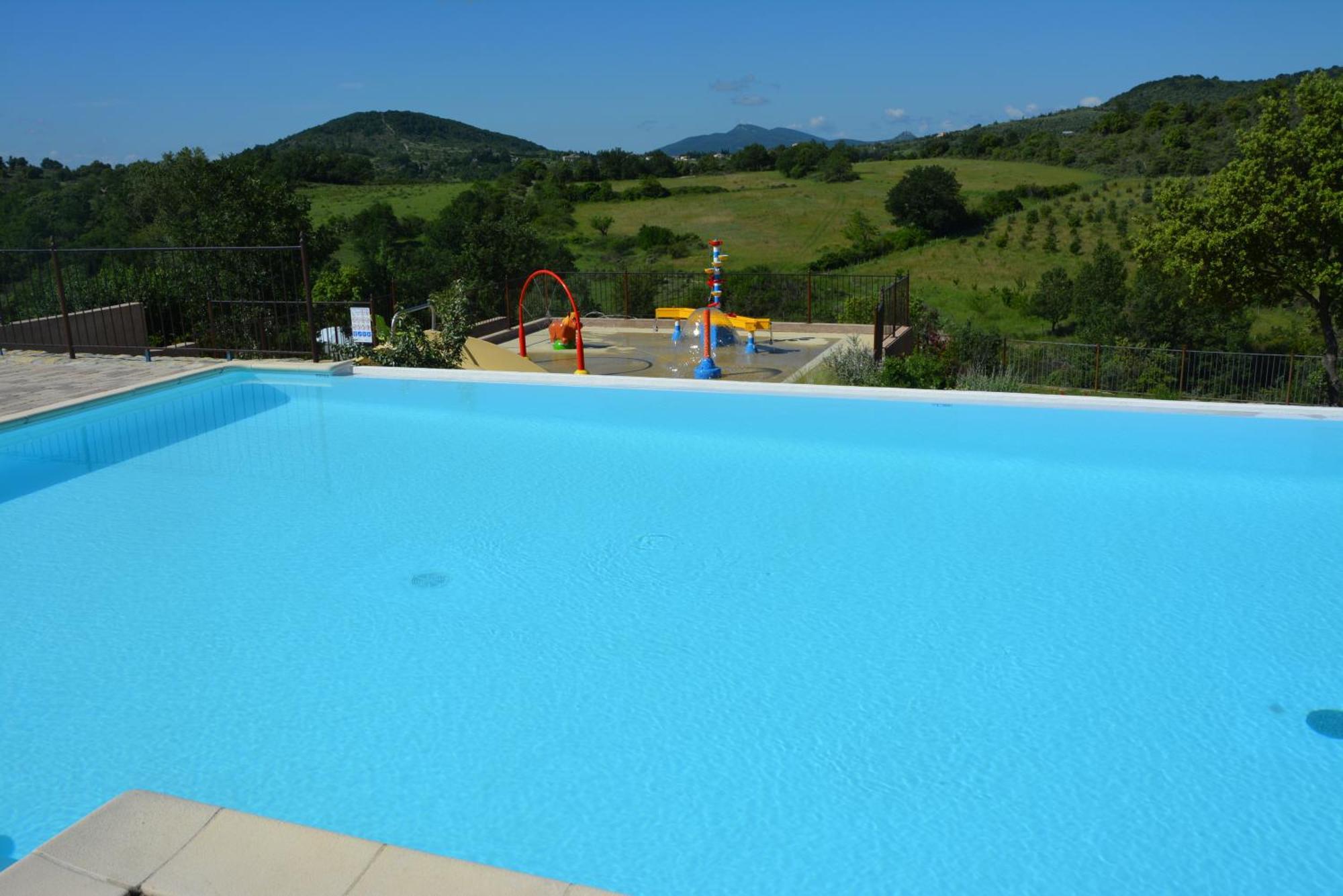 Domaine De Chadeyron Ξενοδοχείο Lagorce  Εξωτερικό φωτογραφία