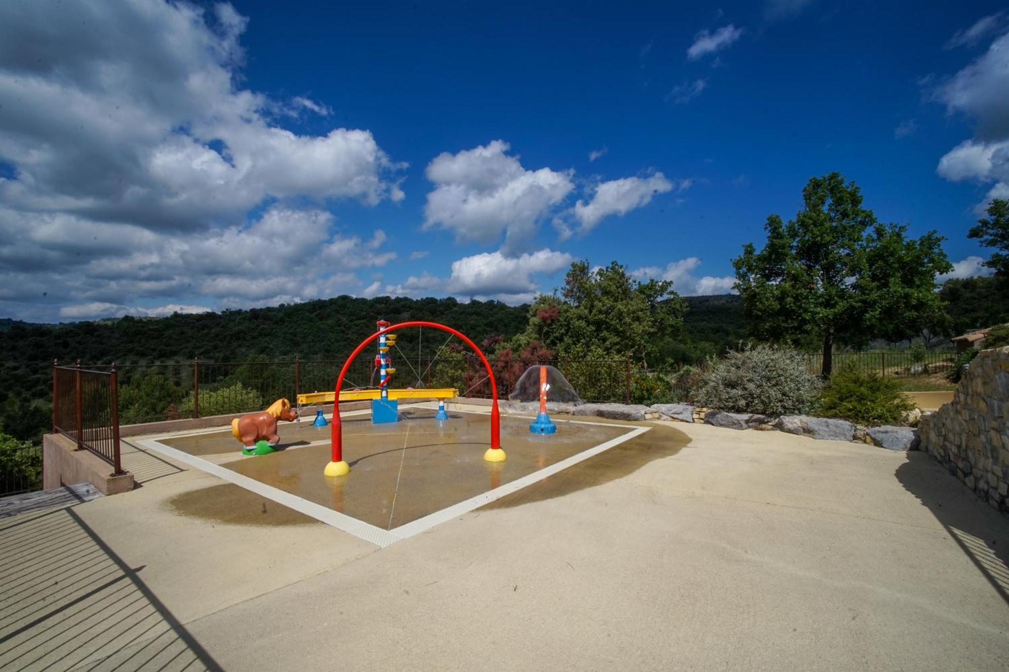 Domaine De Chadeyron Ξενοδοχείο Lagorce  Εξωτερικό φωτογραφία